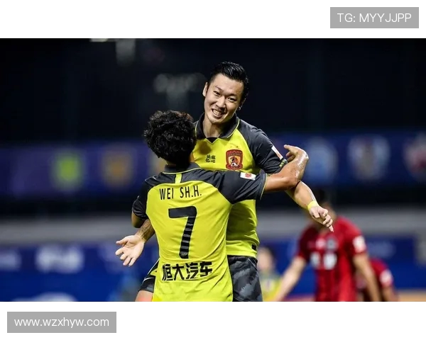 JDG迎战AL强强对话聚焦赛场胜负悬念谁能笑到最后