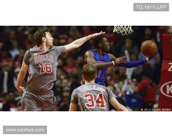 芝加哥公牛鏖战强劲对手全场激烈角逐展现团队硬核实力