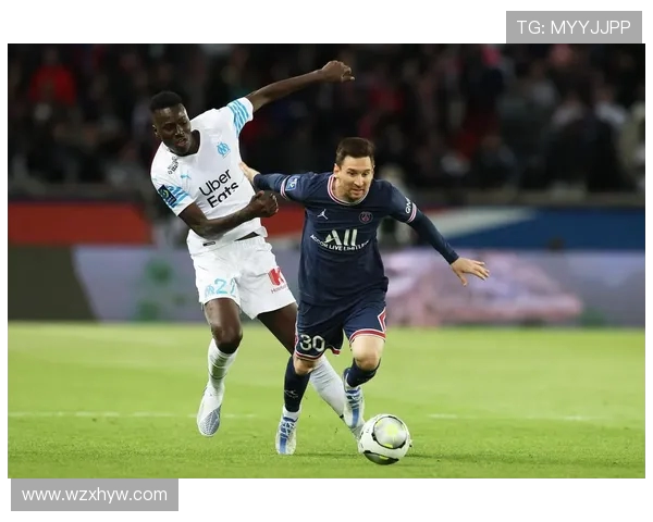 巴黎圣日耳曼对阵马赛：法甲巅峰对决再度上演，谁能笑到最后
