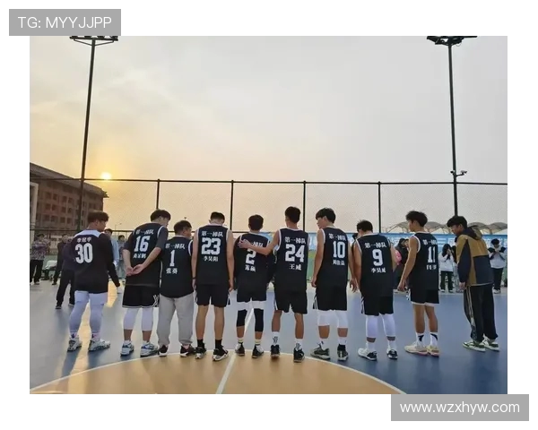 以篮球精神为纽带探索团队合作与青春激情的无限可能 以篮球精神为纽带探索团队合作与青春激情的无限可能