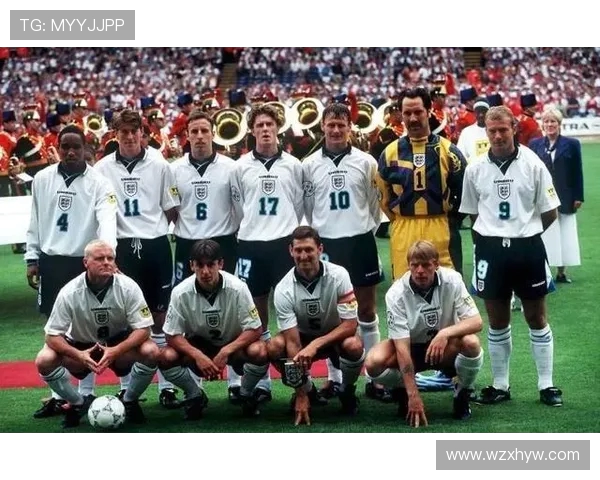 保罗·斯科尔斯:英格兰足球传奇的中场统治与不朽影响 保罗·斯科尔斯:英格兰足球传奇的中场统治与不朽影响